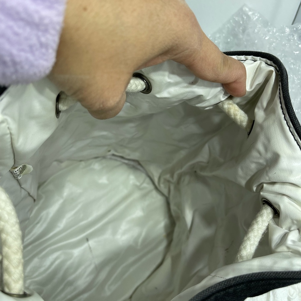 Chanel Rucksack Drawstring Pool Bag in Black Canvas. - Picture 11 of 13